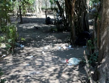 Διαμαρτυρία πολιτών για την εικόνα του Πεδίου του Άρεως- Και η Μιμή Ντενίση στον αγώνα (φωτό)